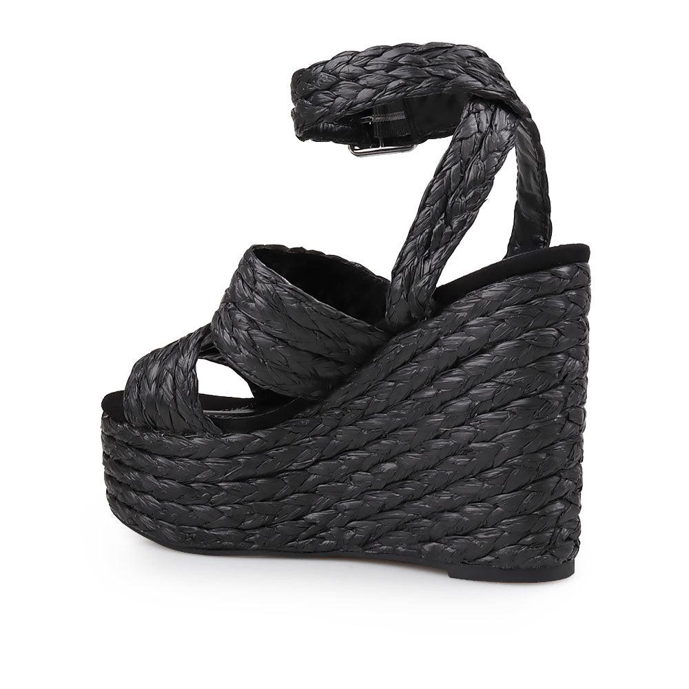 Gabbie - Image 15