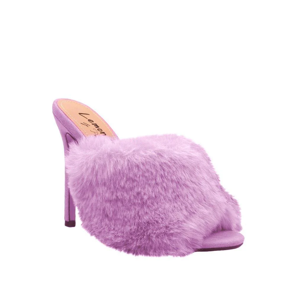 Shellie - Image 7