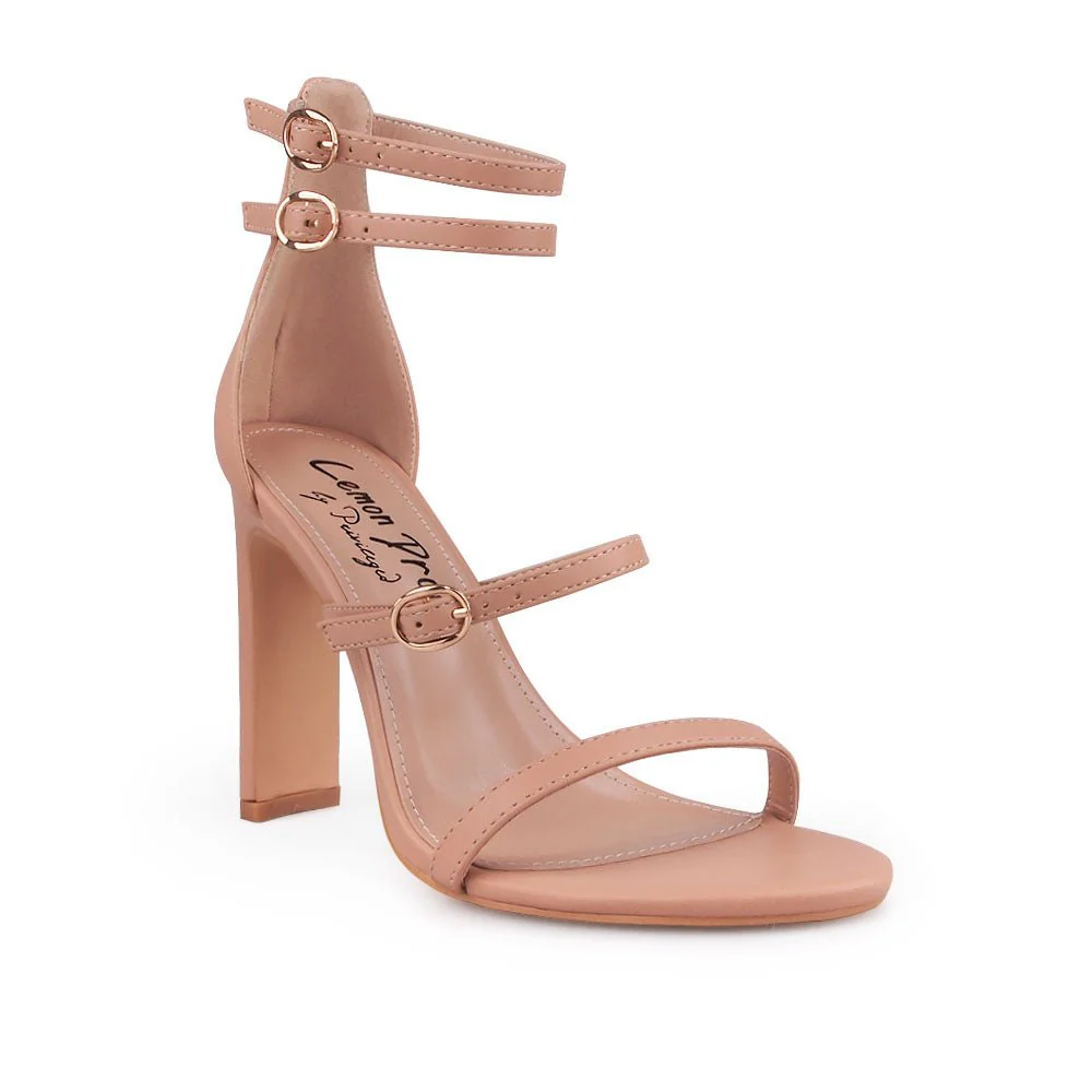 Kianna - Image 10