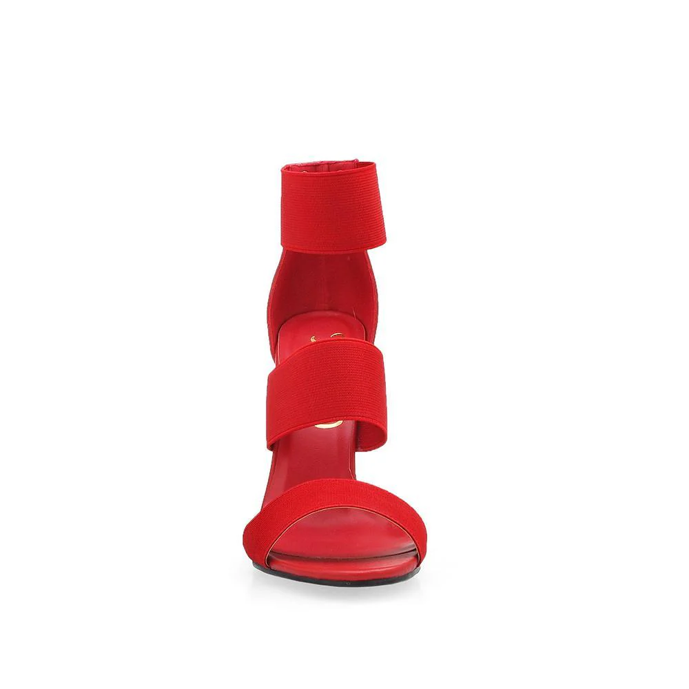 Gia - Image 9