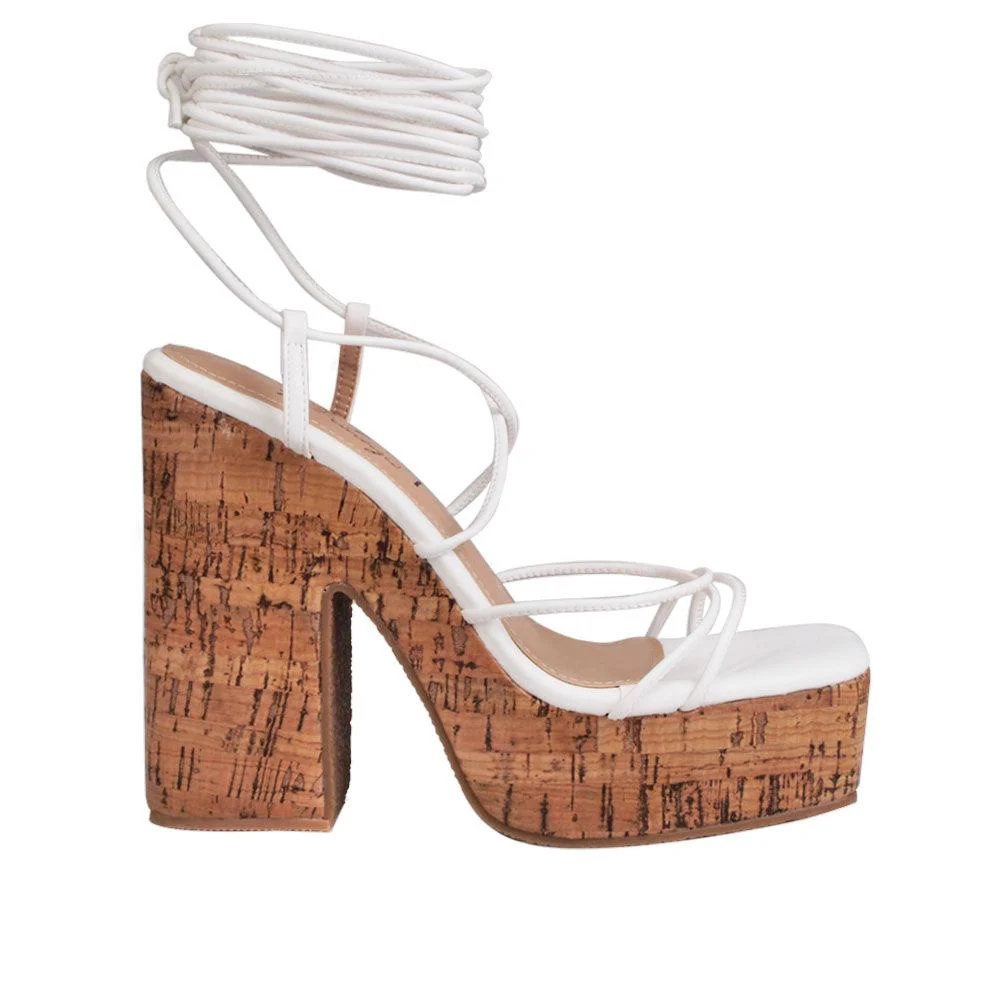 Elliette - Image 15