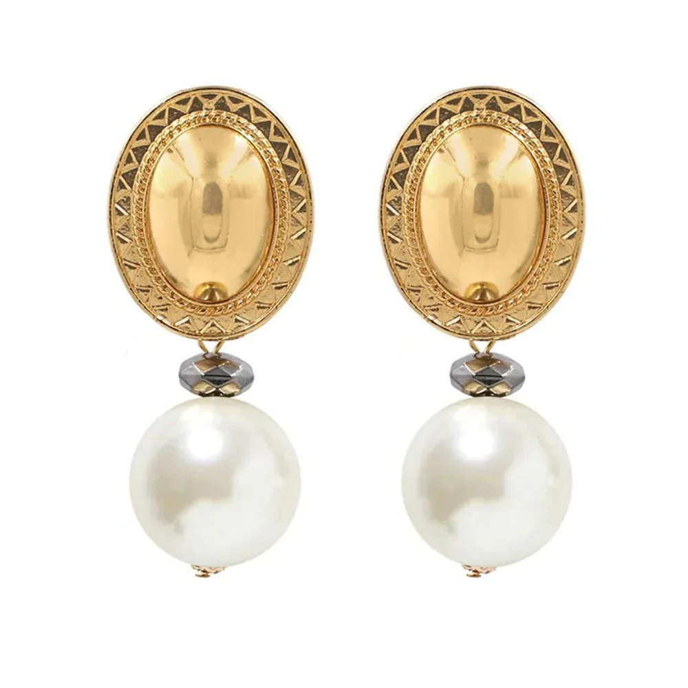Pearly Earrings - Image 3